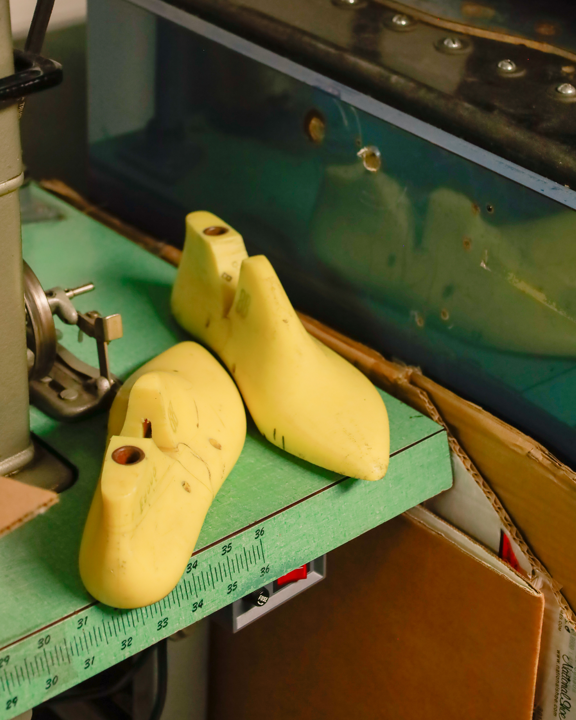 09 Artisanat Face A La Suconsommation LaBrie Constance LR