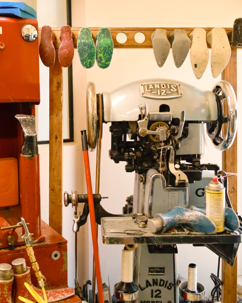 11 Artisanat Face A La Suconsommation LaBrie Constance LR 819x1024